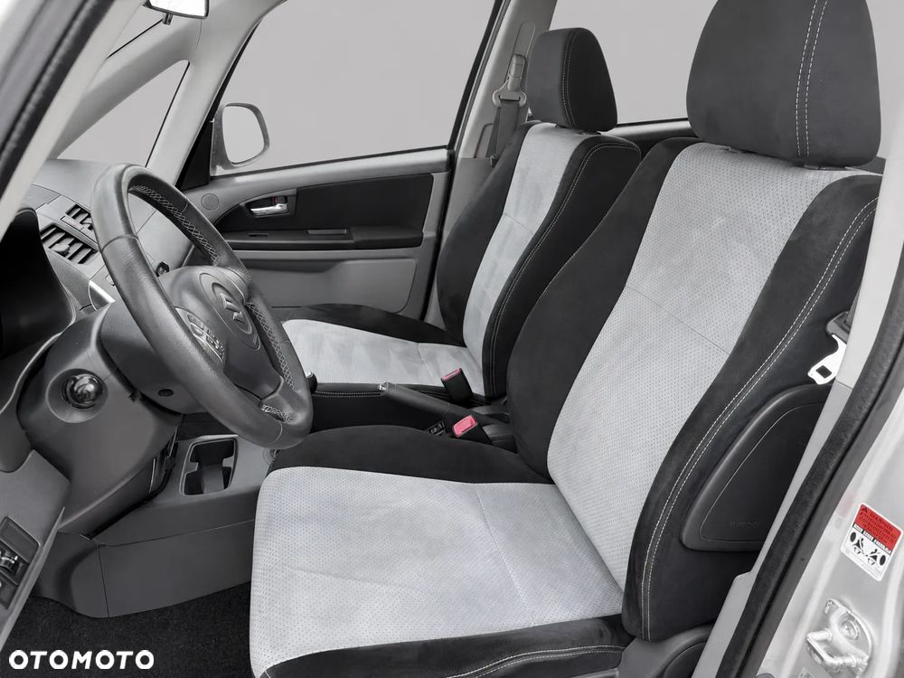 Suzuki SX4 1.6 VVT 4x4 Comfort - 20
