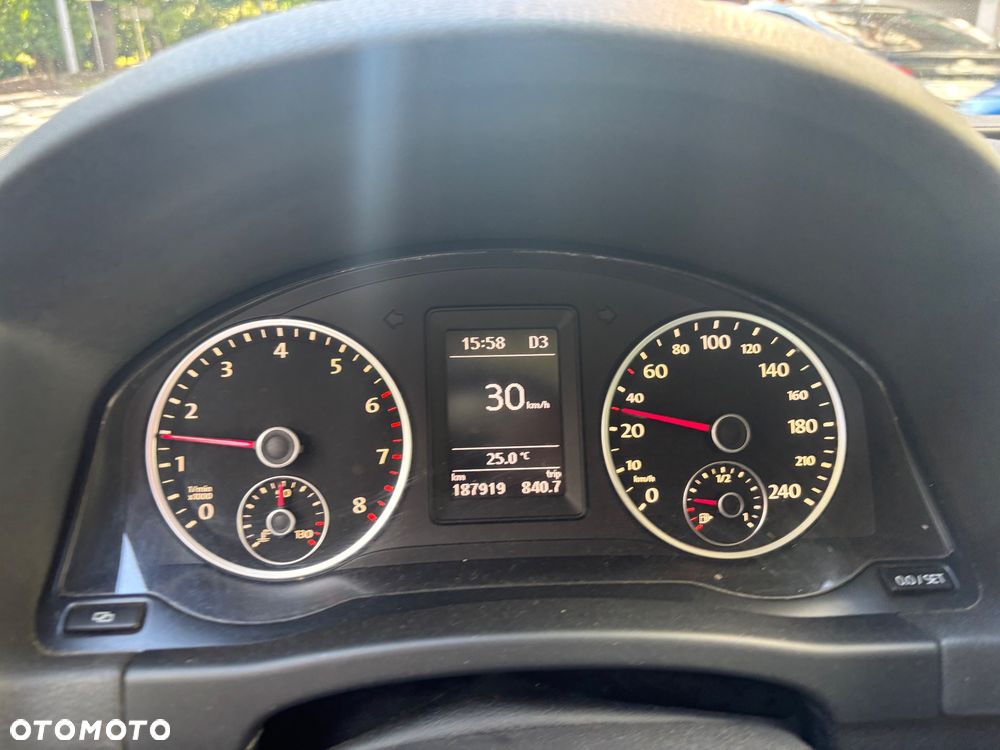 Volkswagen Tiguan 2.0 TSI 4Mot Track DSG - 9