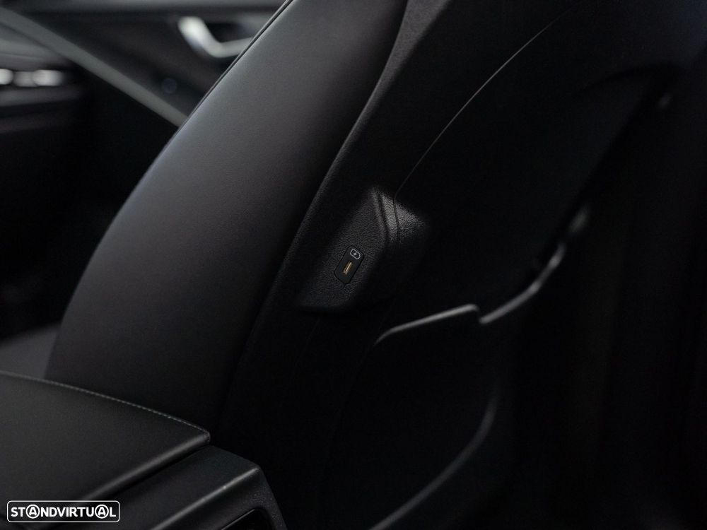 Kia Niro EV 64kWh Tech - 49