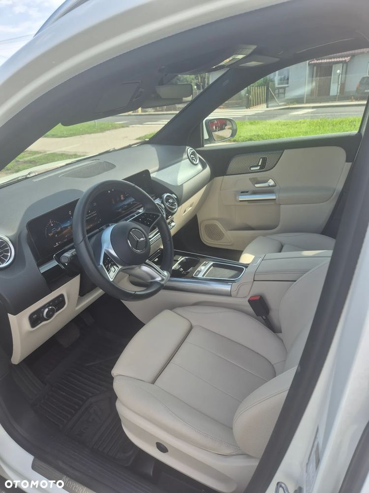 Mercedes-Benz GLA 250 4Matic 8G-DCT Style - 7
