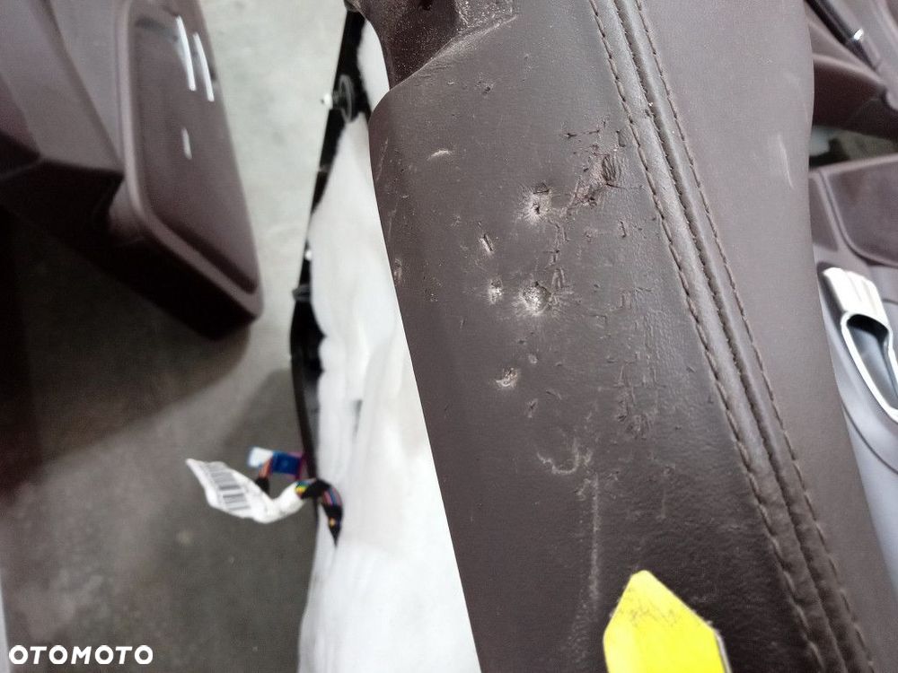 PORSCHE CAYENNE II 7P5 FOTELE KANAPA BOCZKI SKÓRA EU - 16