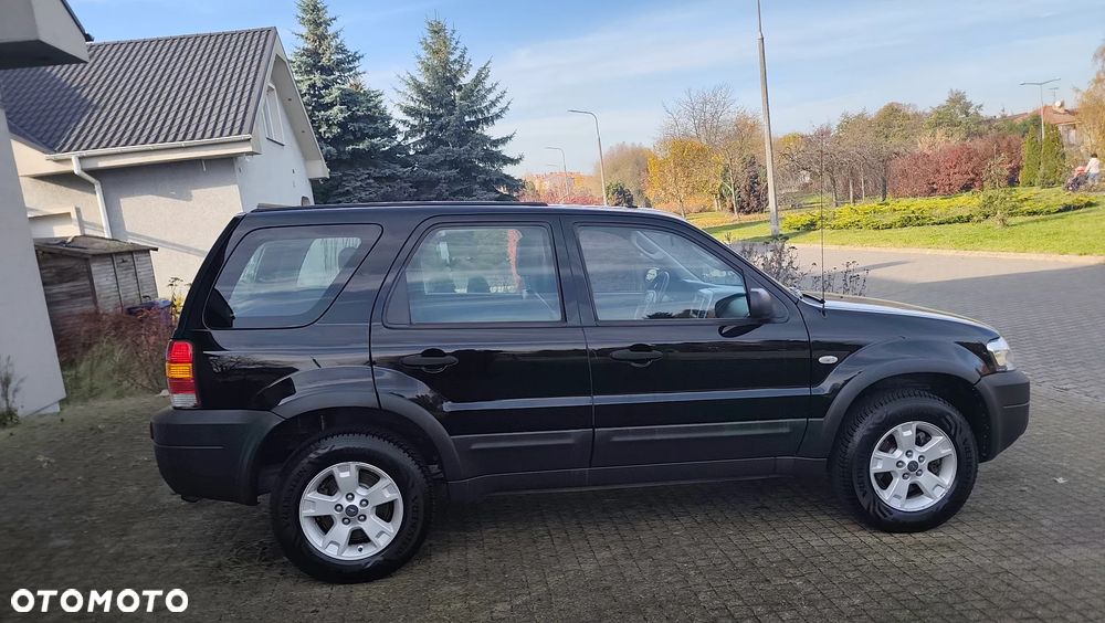 Ford Maverick Highclass - 19