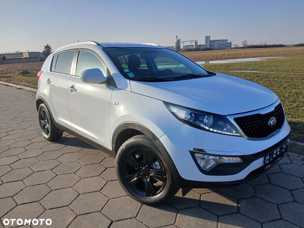 Kia Sportage 1.7 CRDI 2WD ISG Dream-Team Edition - 29