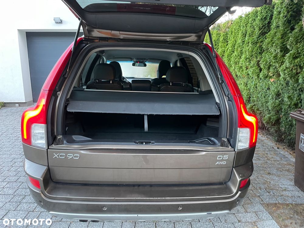 Volvo XC 90 D5 AWD Momentum - 13