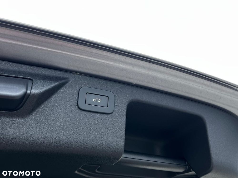 Land Rover Range Rover Sport S 3.0 D300 mHEV Dynamic SE - 11