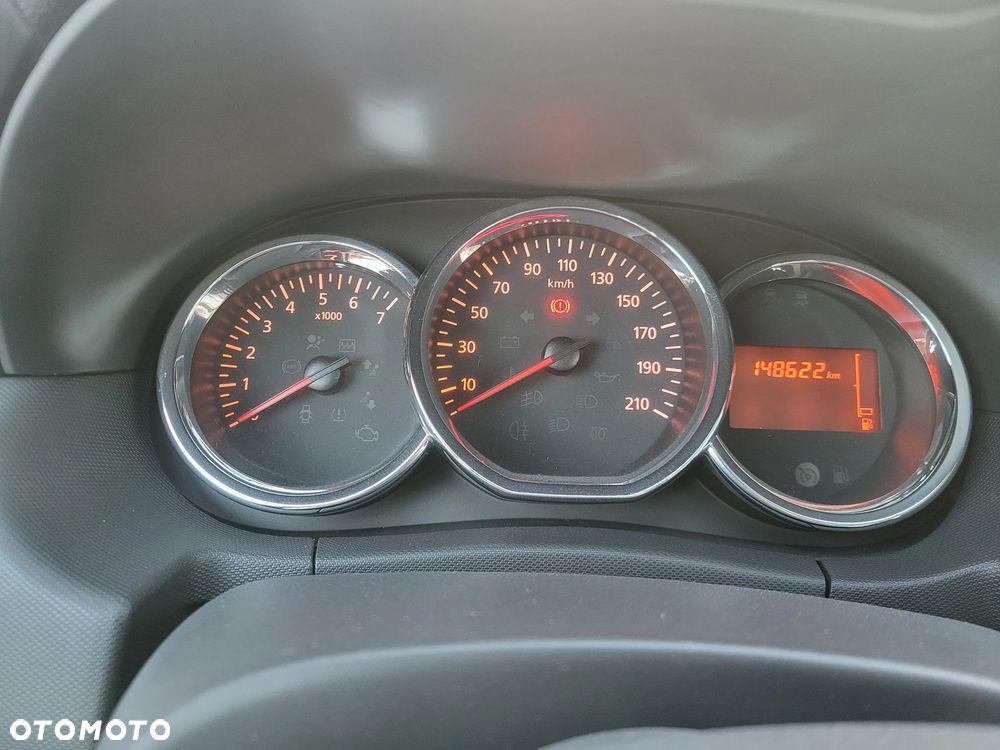 Dacia Duster dCi 110 FAP 4x2 Urban Explorer - 10