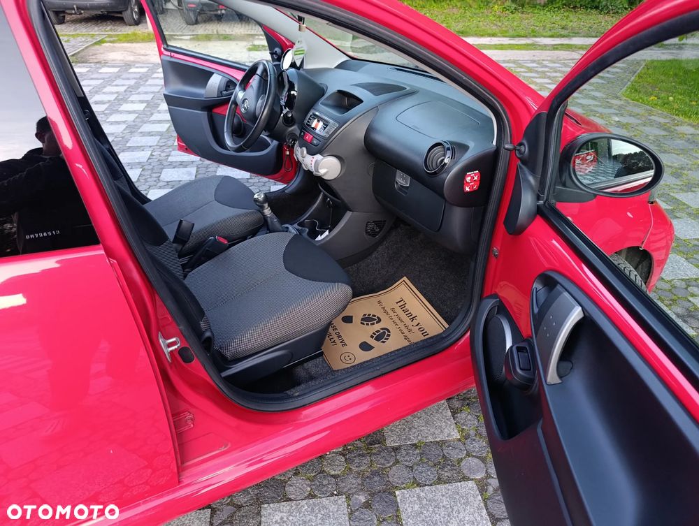 Toyota Aygo City - 8