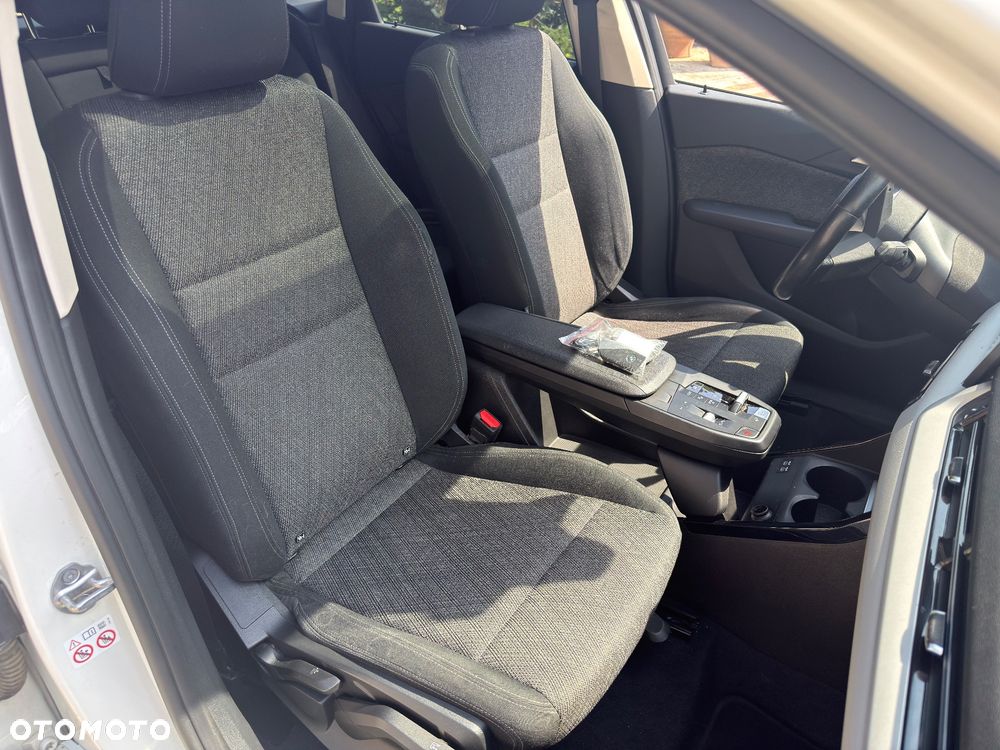 BMW Seria 2 218i - 15