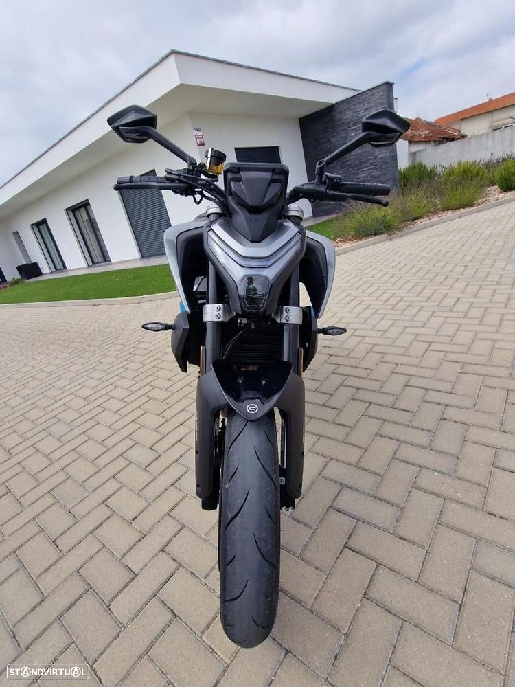 CF Moto 450NK - 7
