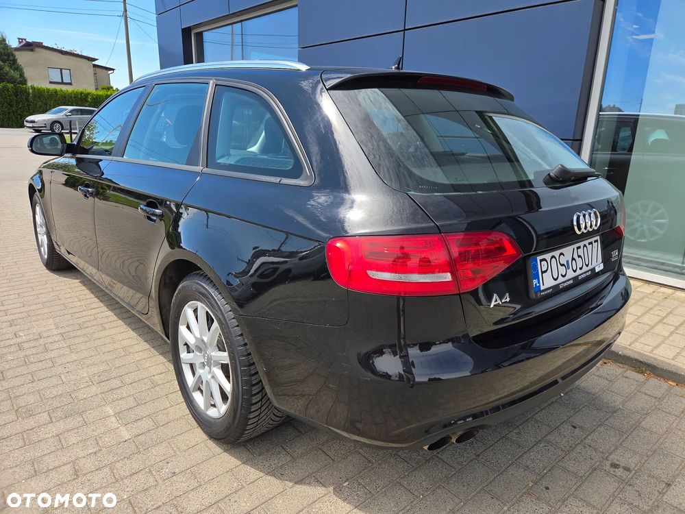 Audi A4 Avant 2.0 TDI - 6