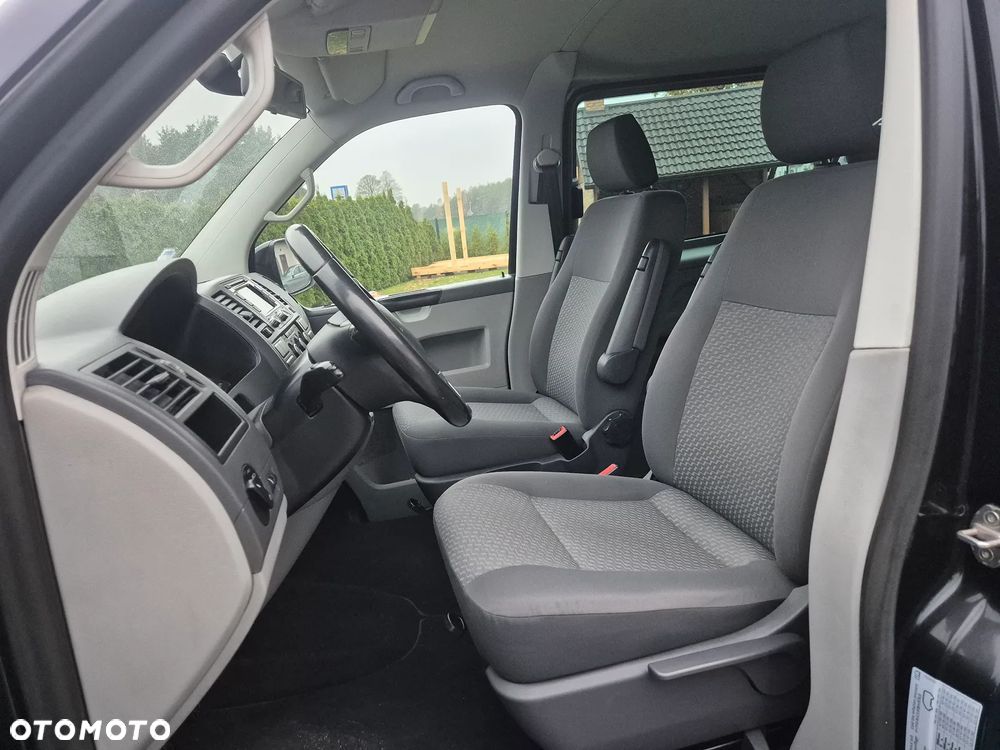 Volkswagen Transporter Caravelle Edition - 4