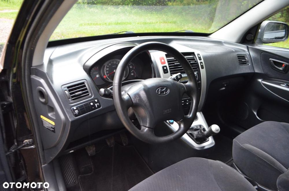Hyundai Tucson 2.0 2WD GLS Style - 23