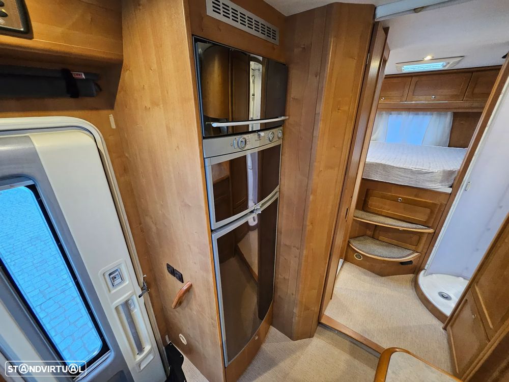 Rapido Le Randonneur 9097F CHASSI AL-KO Cama transversal + BASCULANTE - 34