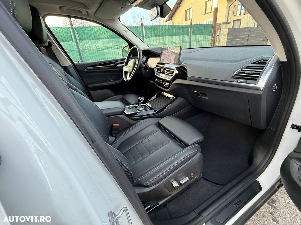 BMW X3 xDrive20d Aut. Advantage - 4