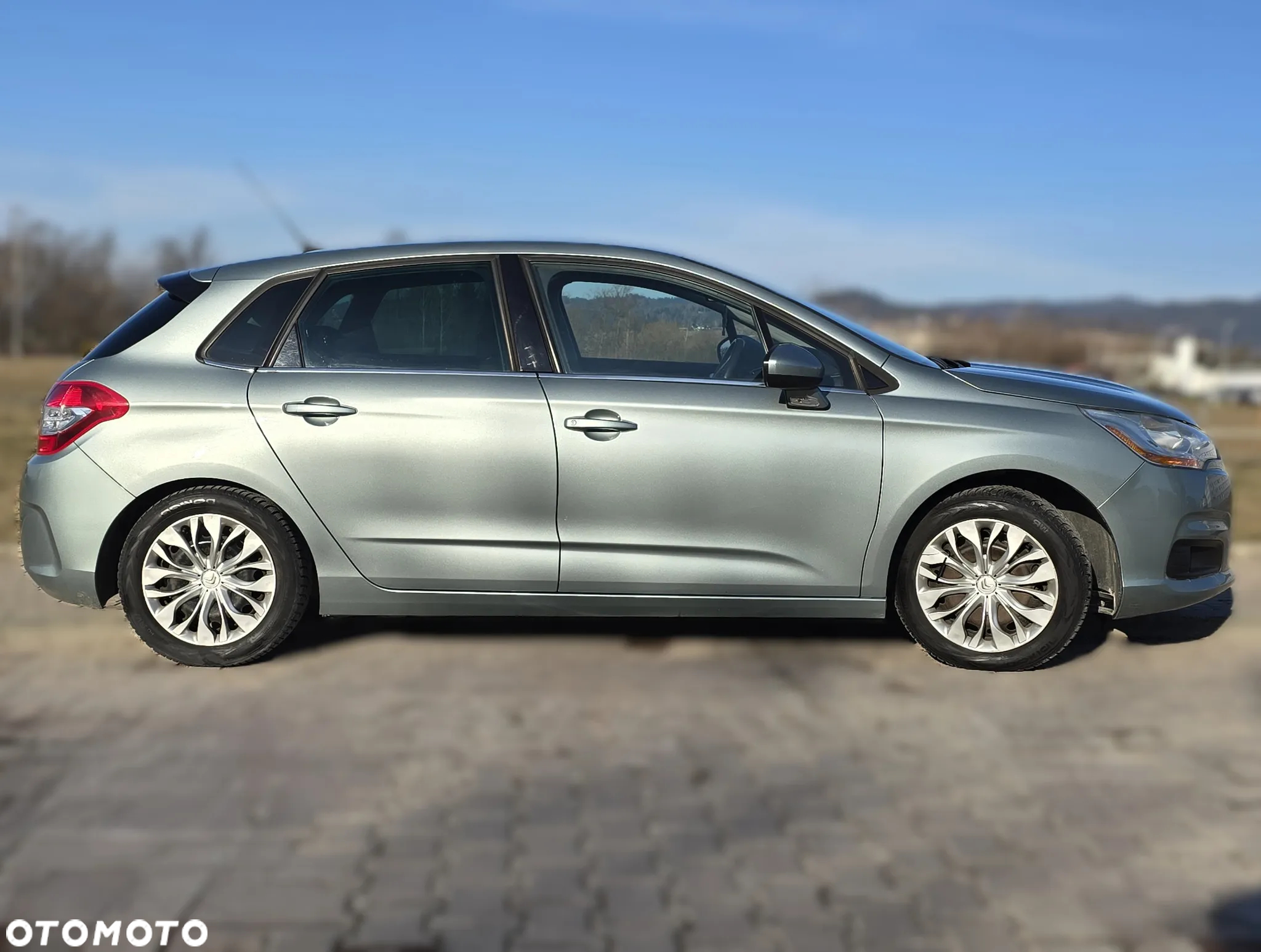 Citroën C4 1.6 VTi Equilibre Pack Navi - 10