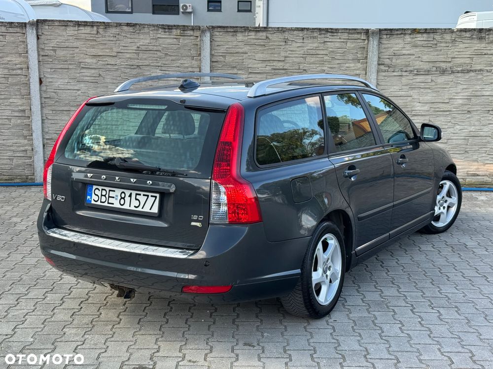 Volvo V50 1.6D DRIVe Momentum - 8