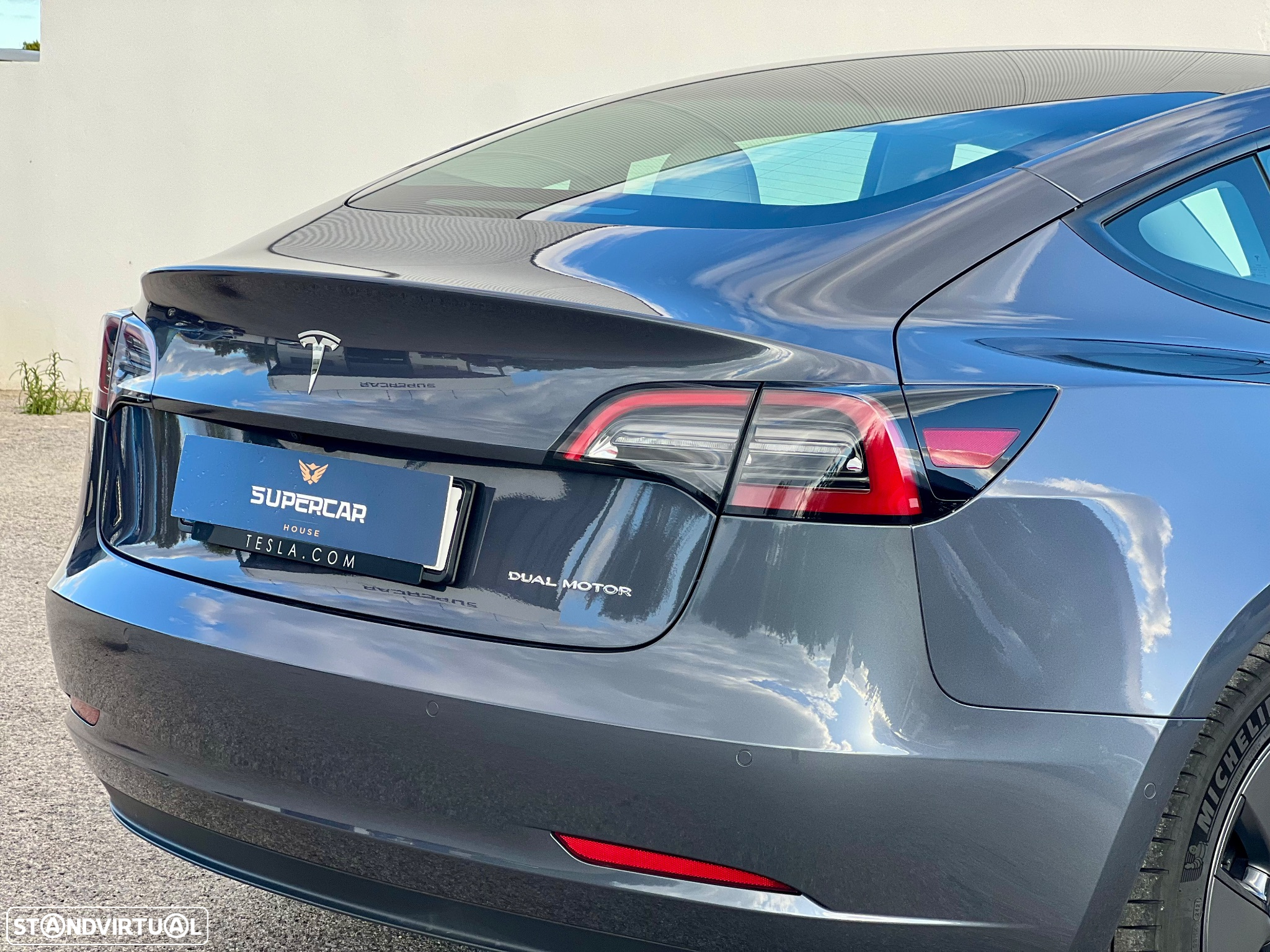 Tesla Model 3 Long Range Tração Integral - 30