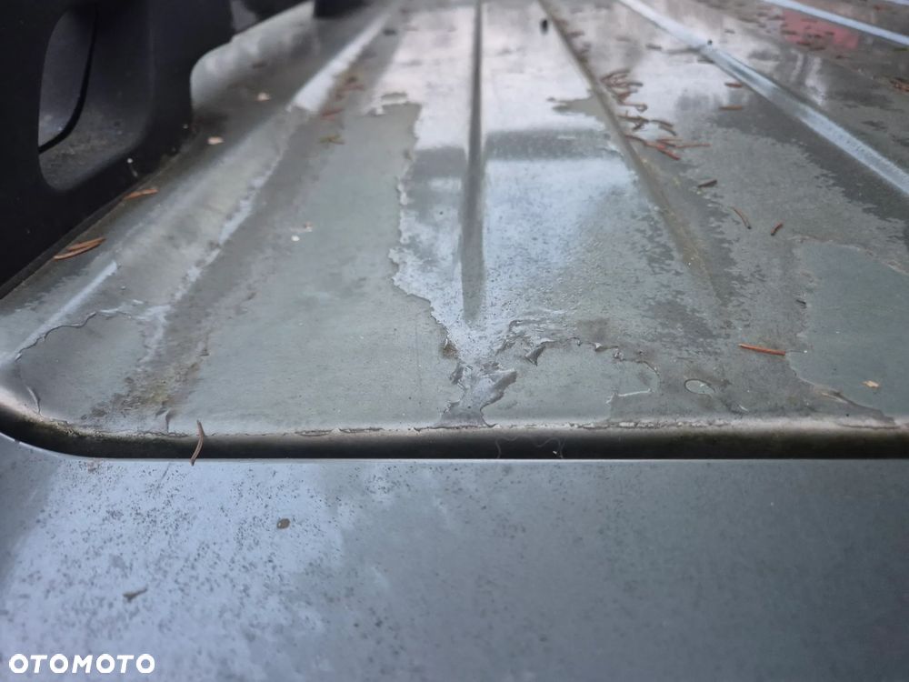 Nissan Pathfinder 2.5 D XE - 4