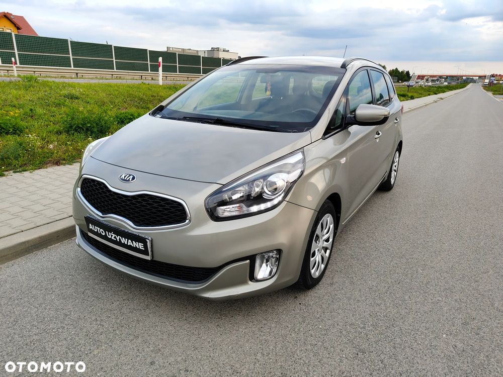 Kia Carens 1.7 CRDi M - 2