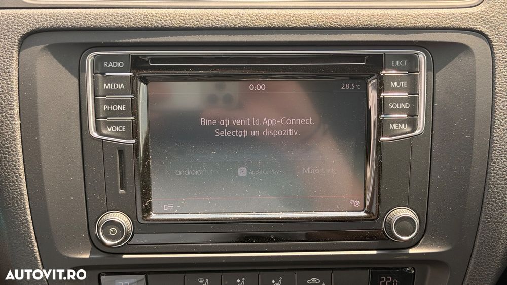 Volkswagen Jetta - 23