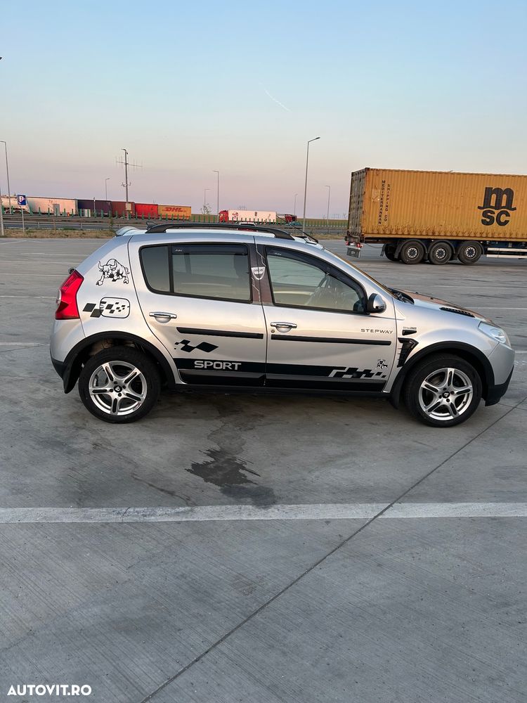 Dacia Sandero 1.6 MPI Laureate - 3