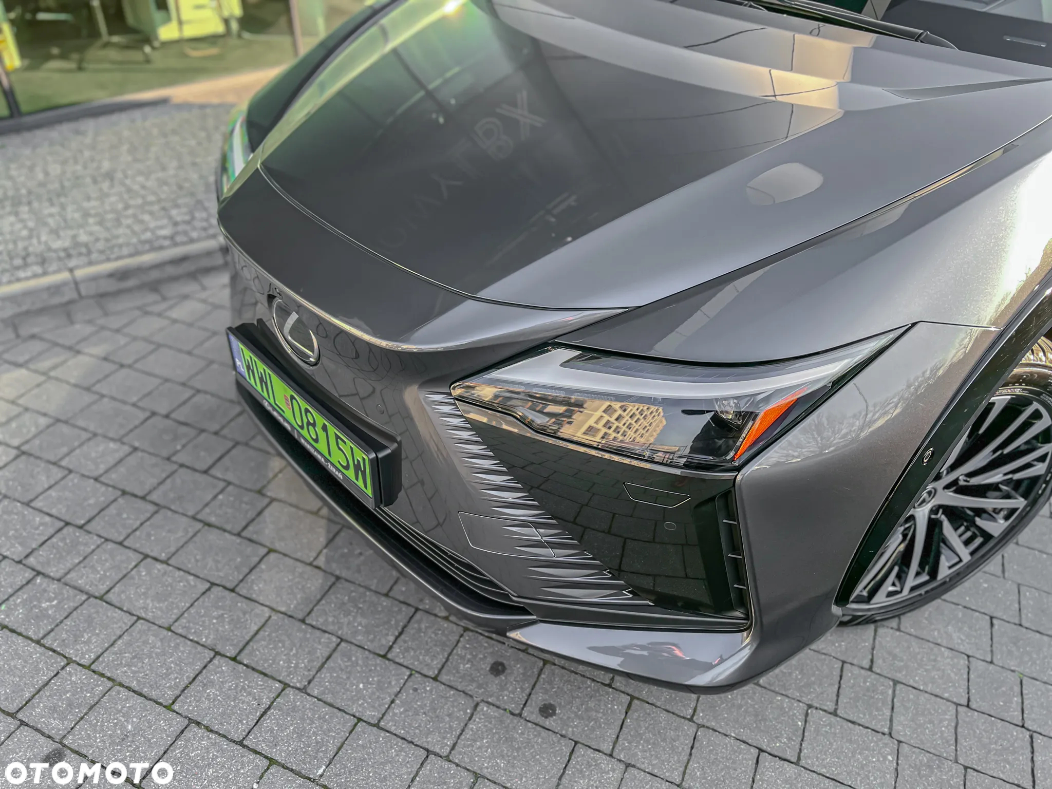 Lexus RZ 450e Omotenashi DIRECT4 - 6