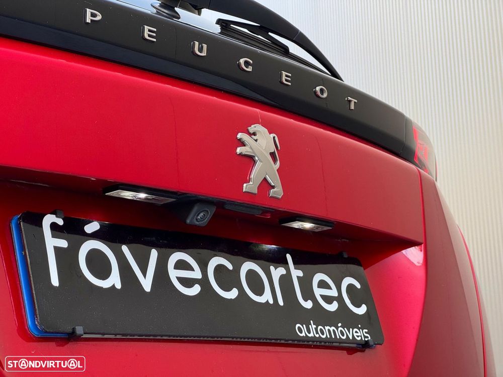 Peugeot 2008 1.2 PureTech GT Line - 48