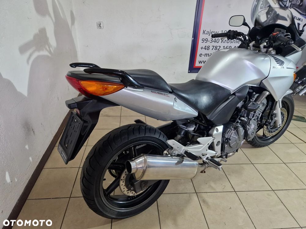 Honda CBF - 8