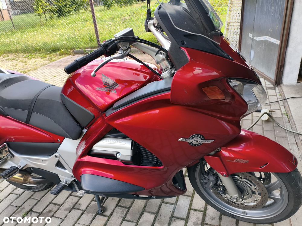 Honda ST - 2