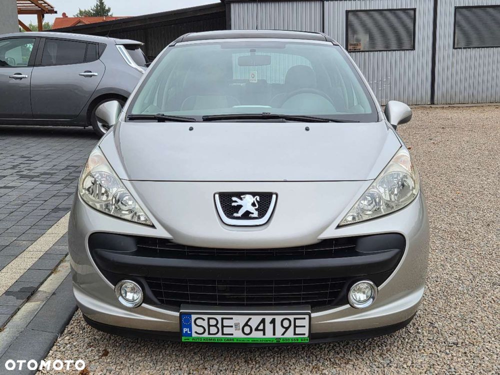 Peugeot 207 - 2