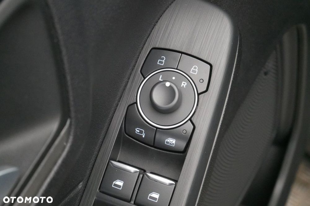 Ford Kuga - 29