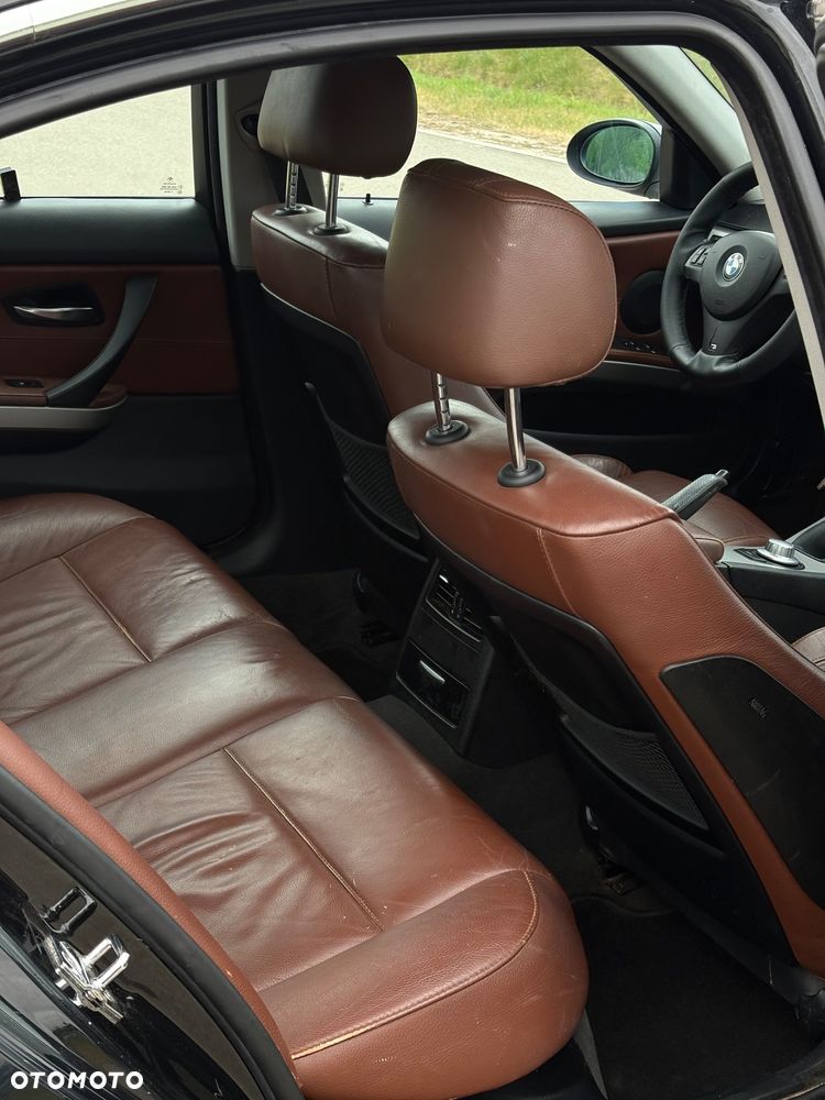 BMW Seria 3 325i - 11