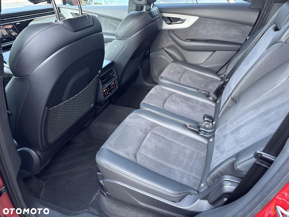 Audi Q7 - 29