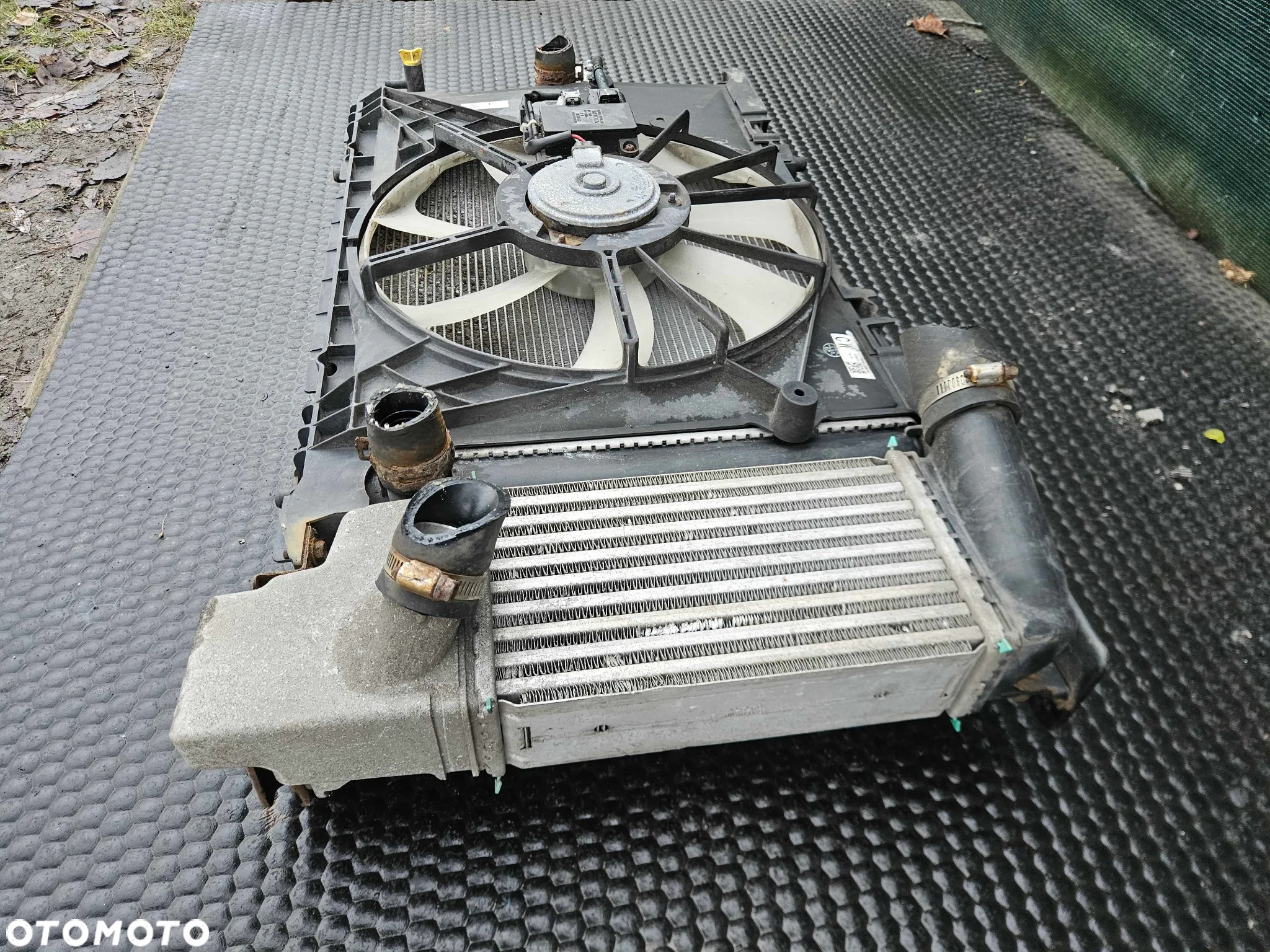 Chłodnica Wody Plynu Klimatyzacji Intercooler Wentylator 1.4 D4D Toyota Auris 1 I Lift 2011r - 29