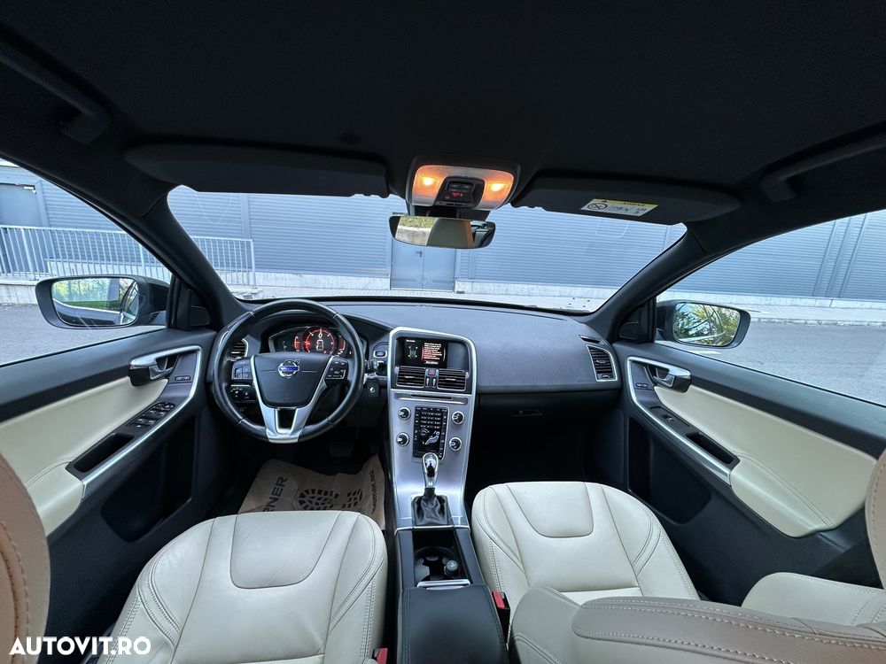 Volvo XC 60 D4 Geartronic Momentum - 23