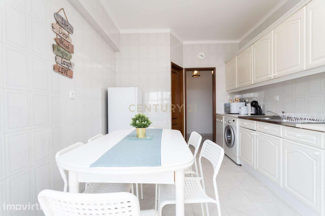 Apartamento T3 com Vista Rio e Garagem – Centro de Setúbal - Grande imagem: 4/19