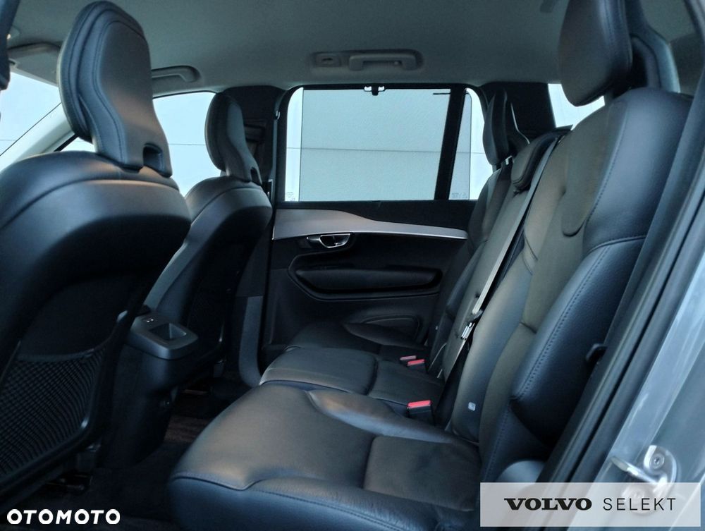 Volvo XC 90 - 10