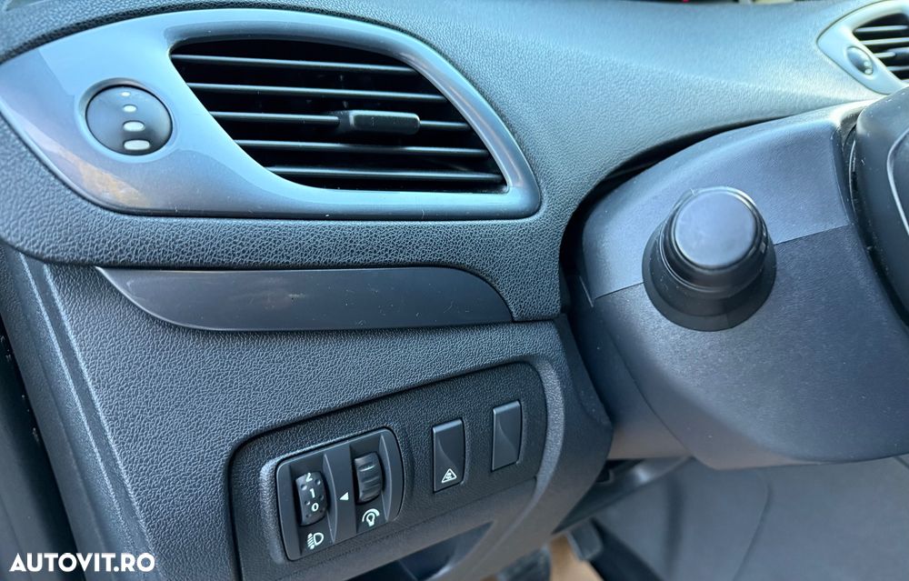 Renault Grand Scenic ENERGY dCi 110 Start & Stop Dynamique - 21