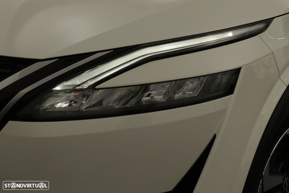 Nissan Qashqai 1.3 DIG-T N-Connecta Xtronic - 6