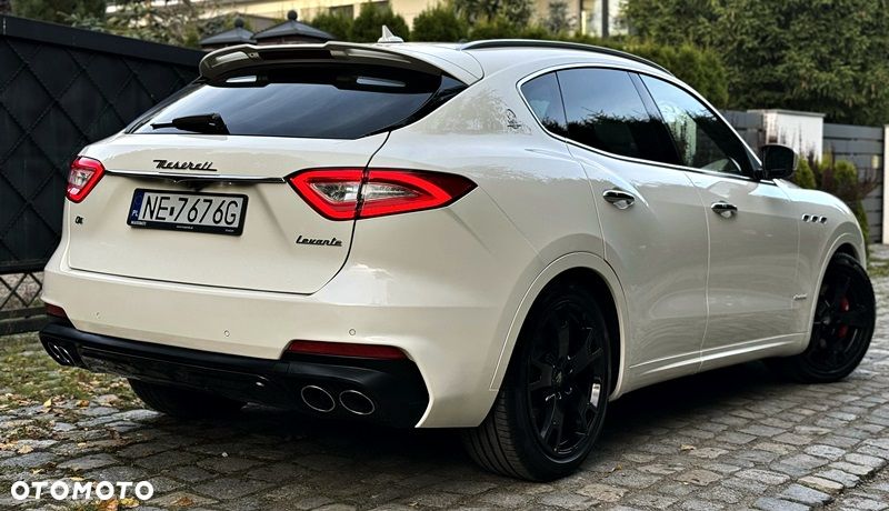 Maserati Levante Diesel Granlusso - 3