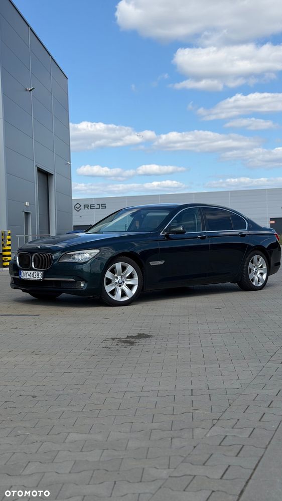 BMW Seria 7 730d - 2