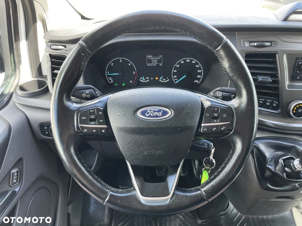 Ford Transit Custom - 8
