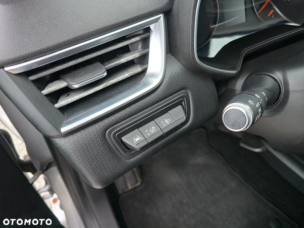 Renault Clio BLUE dCi 85 BUSINESS EDITION - 15
