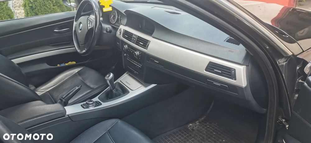 BMW Seria 3 316i - 8