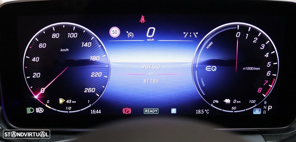 Mercedes-Benz C 300 e 9G-TRONIC AMG Line - 16