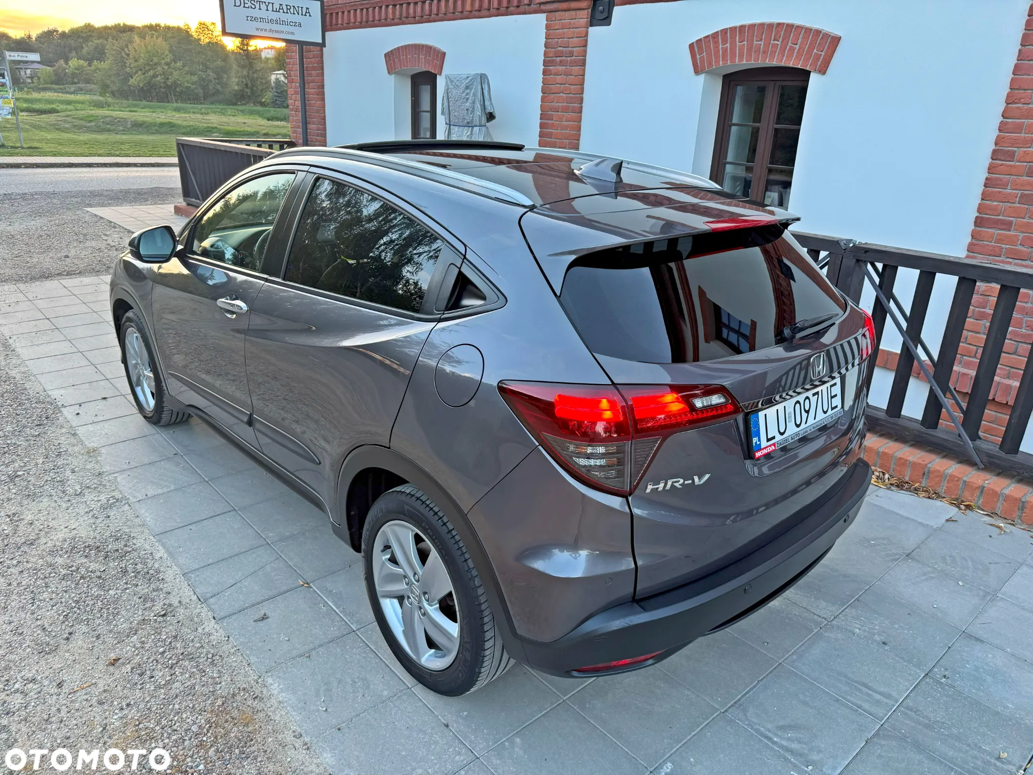 Honda HR-V 1.5 Executive (ADAS / Connect+) CVT - 33