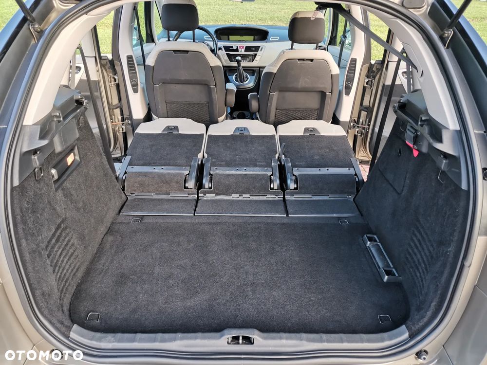 Citroën C4 Picasso 1.8i X - 14