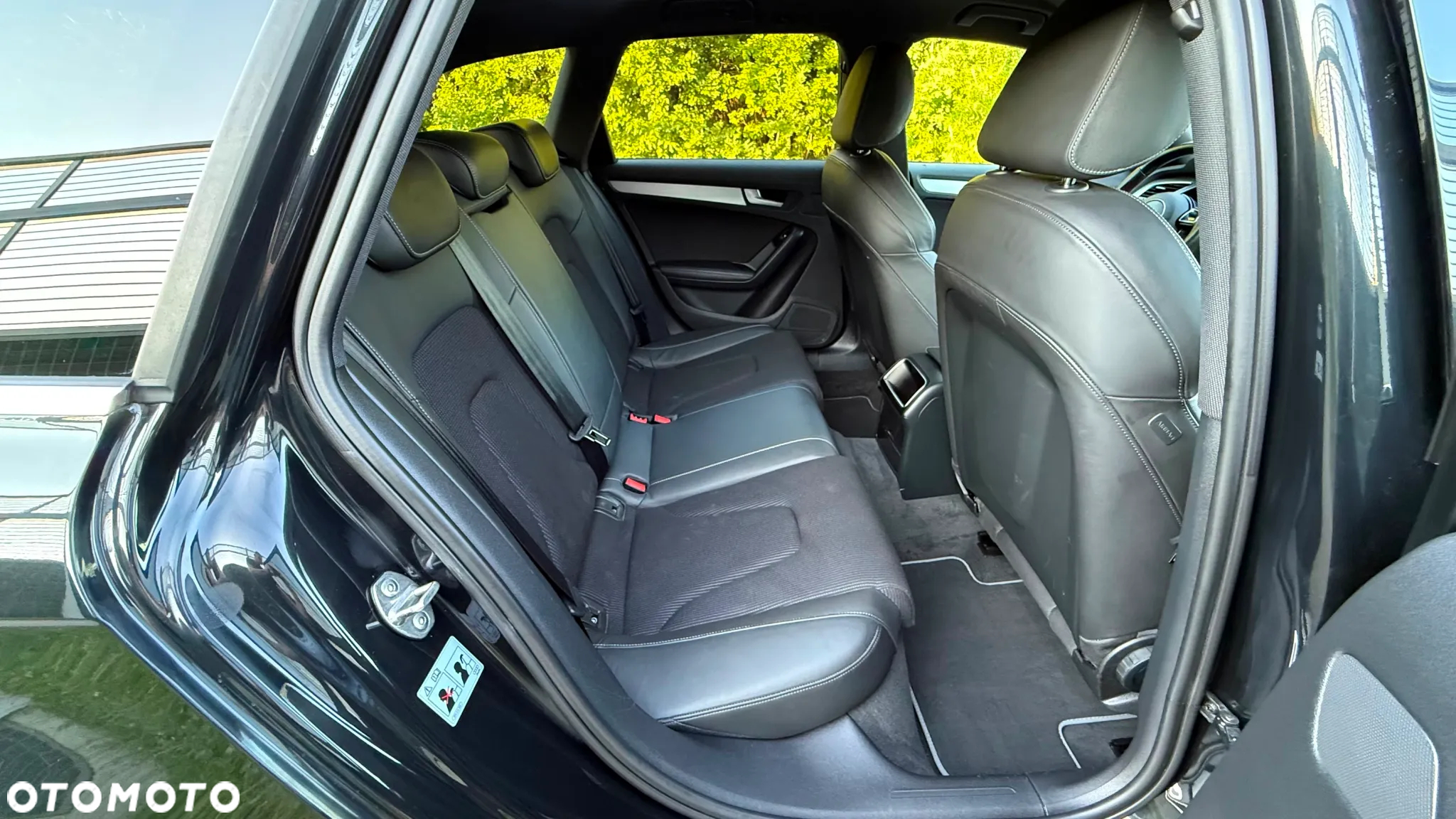Audi A4 Avant 2.0 TDI DPF quattro S line Sportpaket - 18