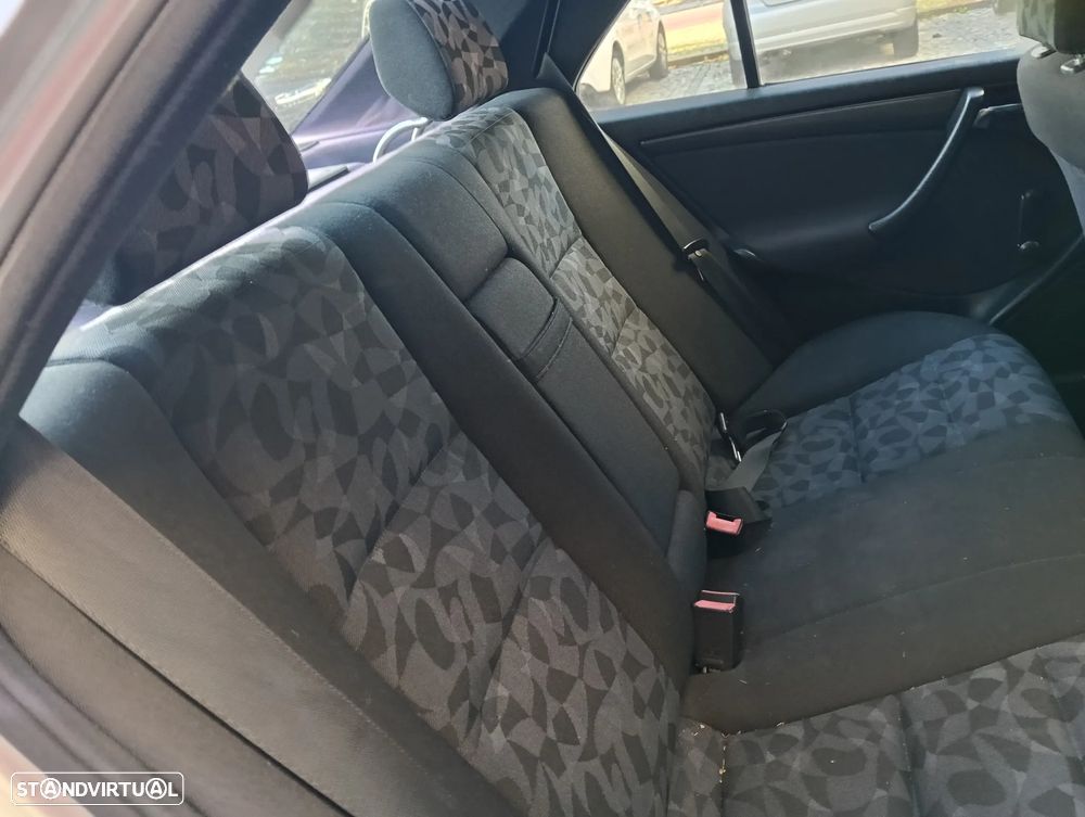 Mercedes-Benz C 220 CDI Classic - 10