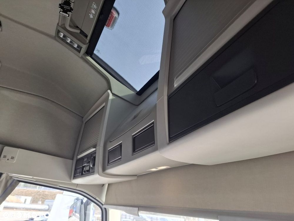 Volvo Najem na 12 miesięcy! - 15